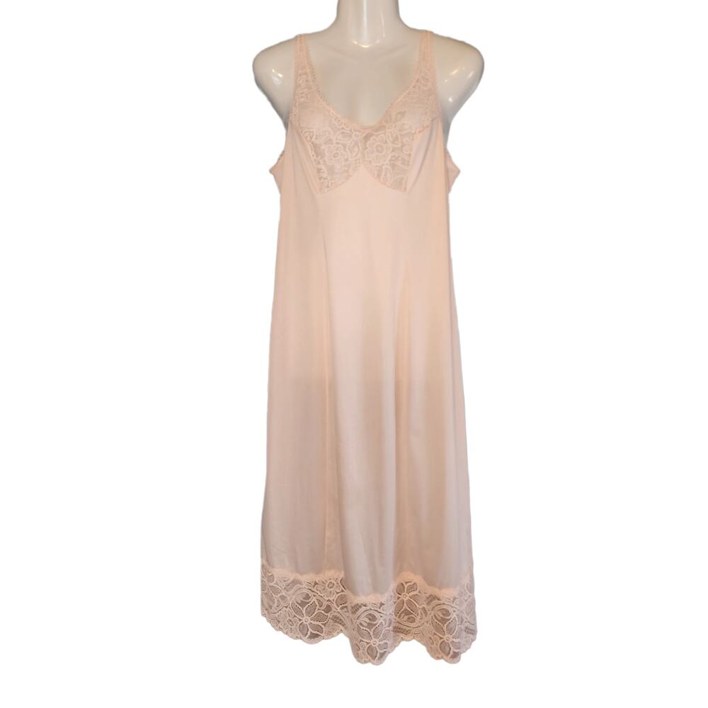 Beautiful Bali Slip Lingerie Nightgown Peach/Pink Lacy Nylon Size 36